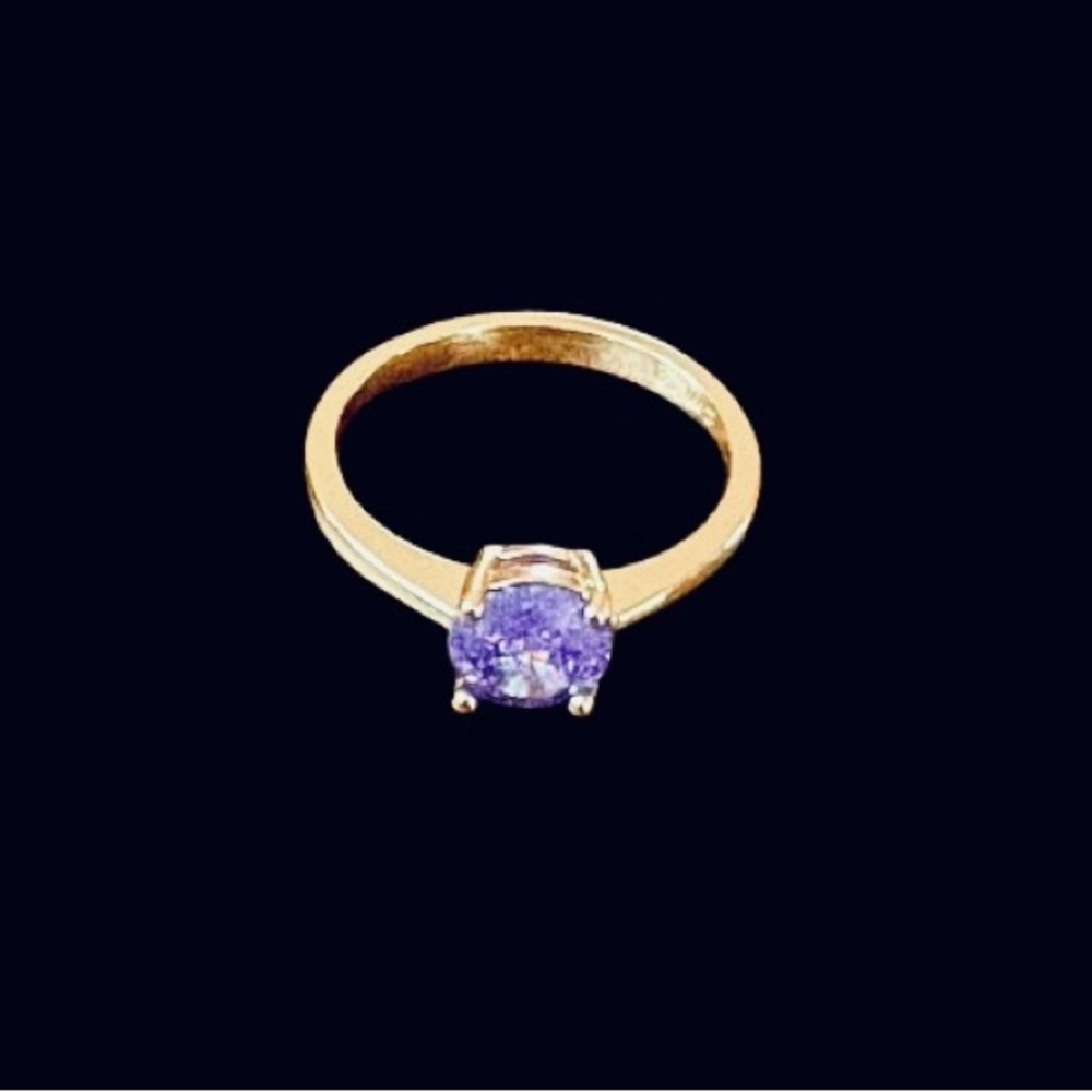 Pretty Bird Jewelry 18K Yellow Gold Plated and Purple Gemstone Ring Size 8